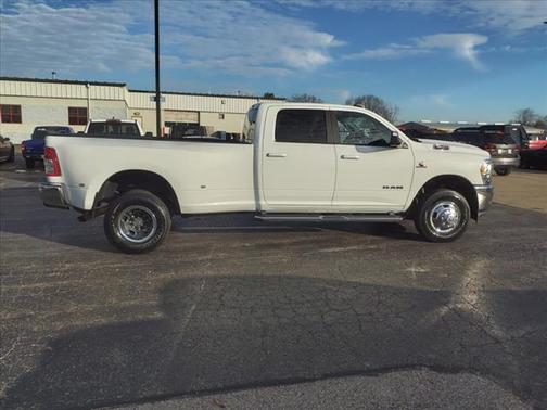 2021 RAM 3500 Big Horn Crew Cab 4x4 8' Box