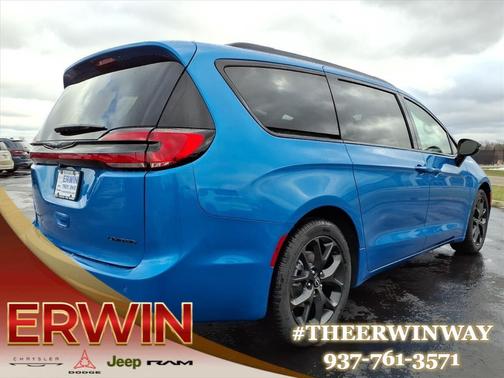 2026 Chrysler Pacifica Limited