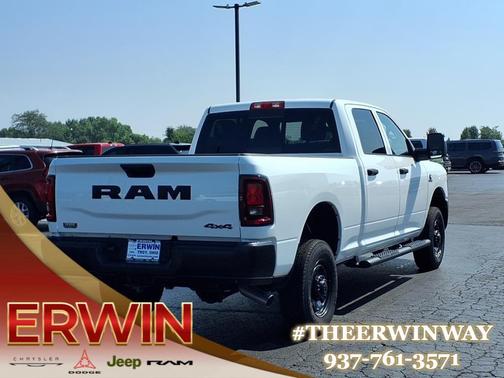 2025 RAM 2500 Tradesman Crew Cab 4x4 6'4' Box