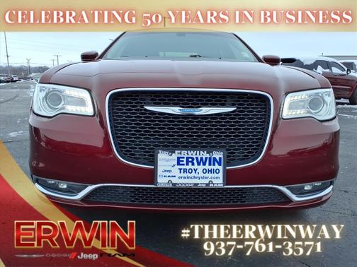 2017 Chrysler 300 Limited