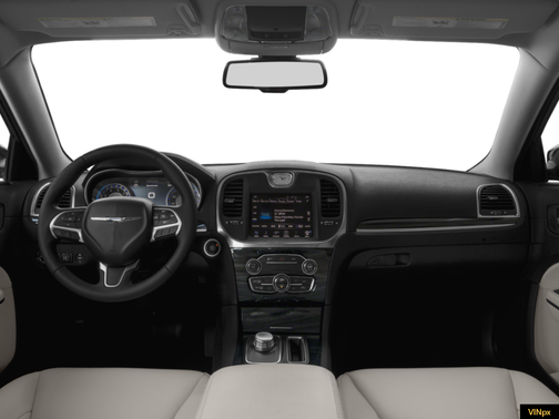 2017 Chrysler 300 Limited
