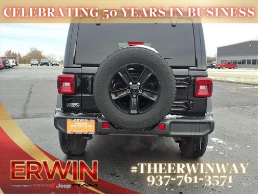 2023 Jeep Wrangler 4-Door Sahara Altitude 4x4