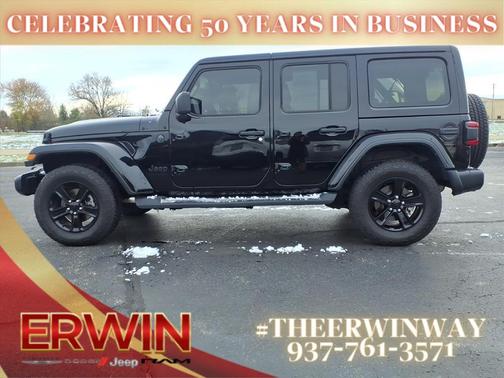 2023 Jeep Wrangler 4-Door Sahara Altitude 4x4