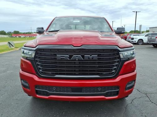 Molten Red Pearlcoat 2026 RAM 1500 Laramie