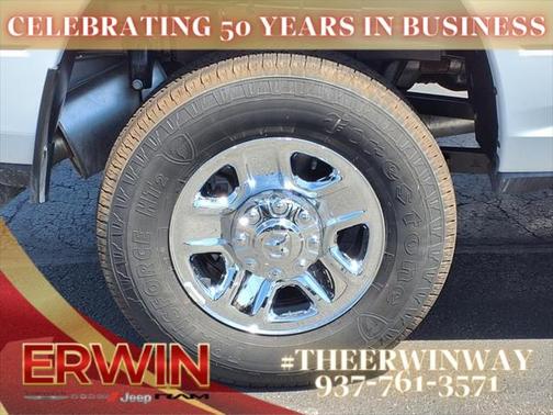 2025 RAM 2500 Tradesman Crew Cab 4x4 6'4' Box