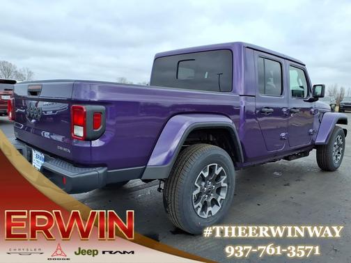 2026 Jeep Gladiator Sport