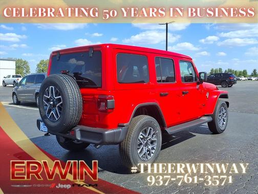 2025 Jeep Wrangler 4-Door Sahara 4x4