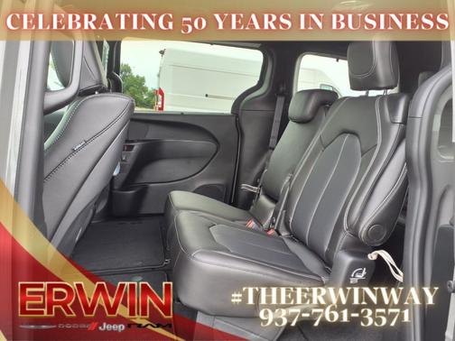 2025 Chrysler Pacifica L