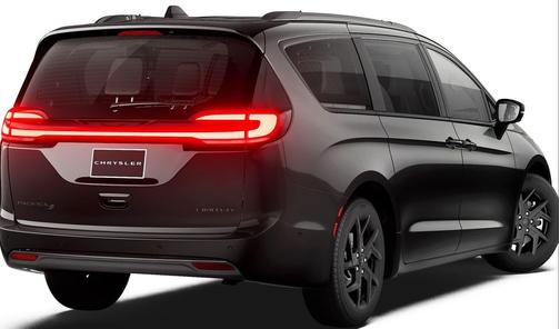Diamond Black Crystal Pearlcoat 2027 Chrysler Pacifica Limited