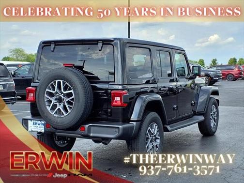 2025 Jeep Wrangler 4-Door Sahara 4x4