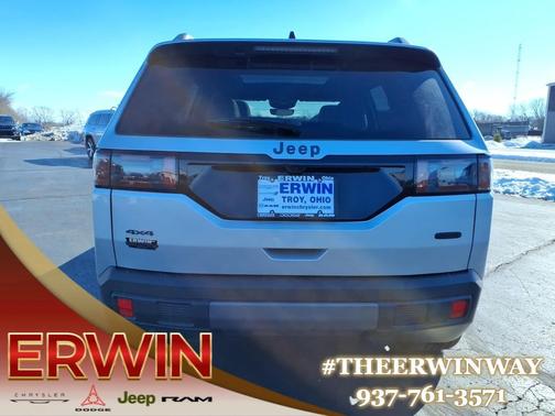 2026 Jeep Cherokee Overland