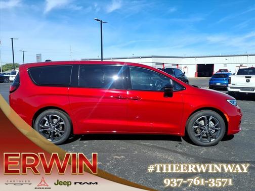 2026 Chrysler Pacifica L