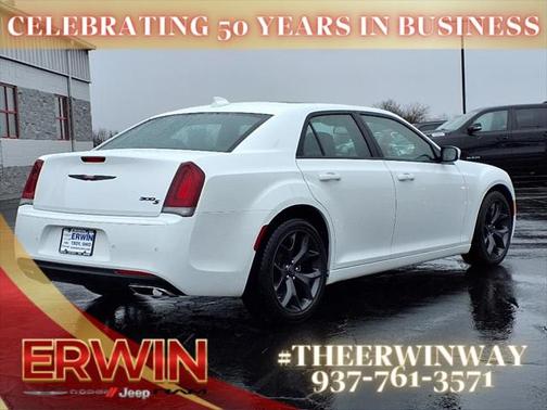 2023 Chrysler 300 S