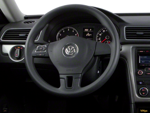 2013 Volkswagen Passat 2.5 SEL