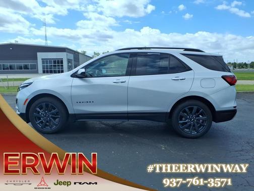 Silver Ice Metallic 2022 Chevrolet Equinox AWD RS