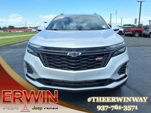 Silver Ice Metallic 2022 Chevrolet Equinox AWD RS