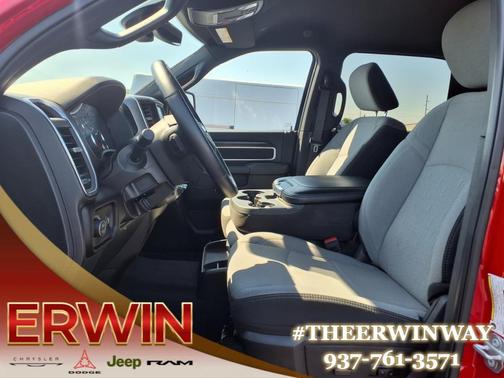 2024 RAM 2500 Big Horn Crew Cab 4x4 6'4' Box