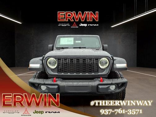 Granite Crystal Metallic Clearcoat 2026 Jeep Gladiator Rubicon
