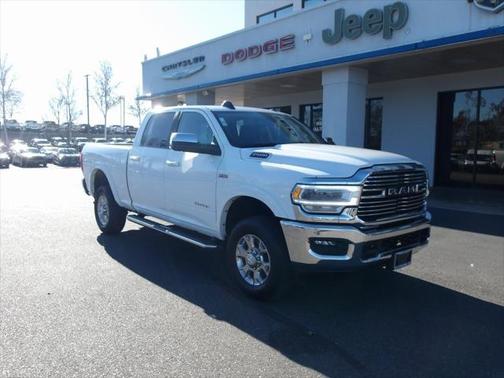 2022 RAM 2500 Laramie Crew Cab 4x4 6'4' Box