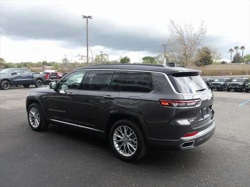 2025 Jeep Grand Cherokee L Summit