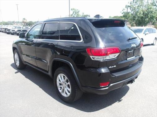 2022 Jeep Grand Cherokee Laredo