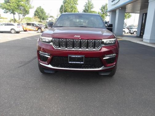 2025 Jeep Grand Cherokee Summit