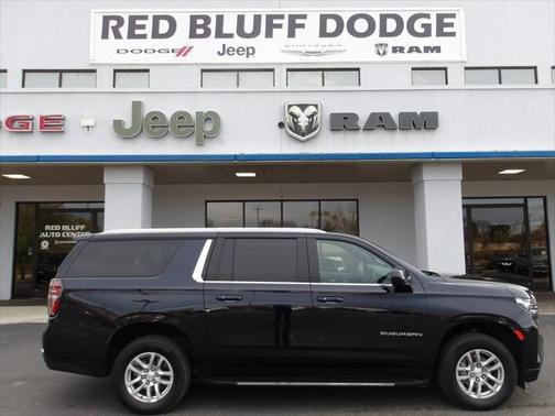 2023 Chevrolet Suburban LT