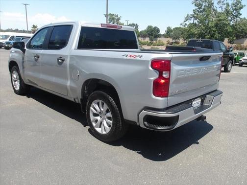 2022 Chevrolet Silverado 1500 Custom
