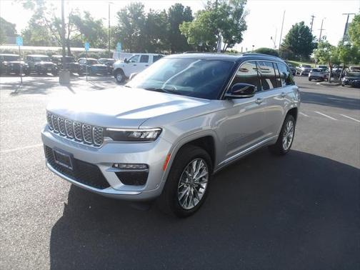 2025 Jeep Grand Cherokee Summit