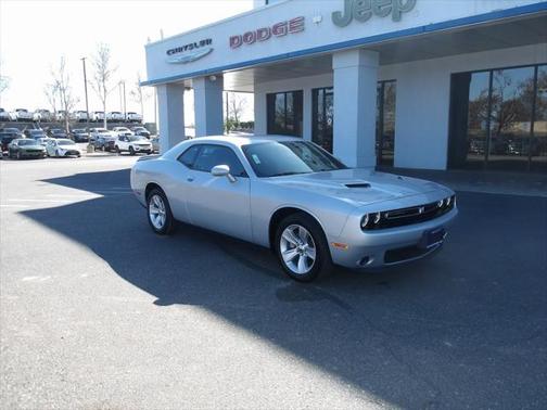 2023 Dodge Challenger SXT