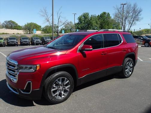 2023 GMC Acadia AWD SLT