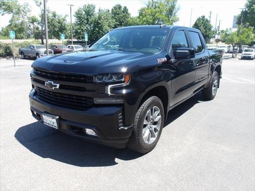 2022 Chevrolet Silverado 1500 RST
