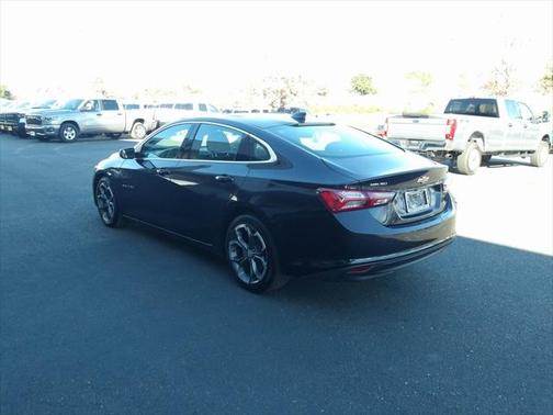 2022 Chevrolet Malibu FWD LT
