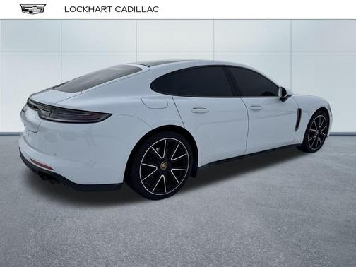 2023 Porsche Panamera 4 Platinum Edition