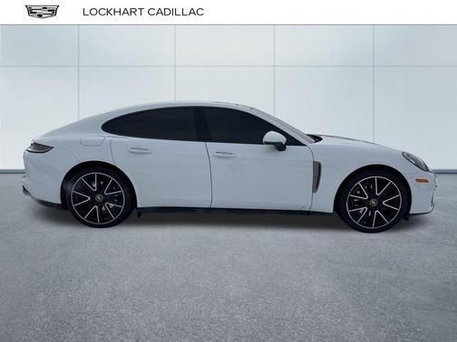 2023 Porsche Panamera 4 Platinum Edition