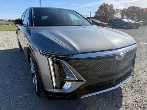 2024 Cadillac LYRIQ Luxury