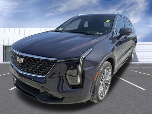 Midnight Sky 2025 Cadillac XT4 Premium Luxury