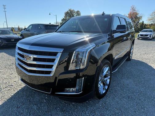 2017 Cadillac Escalade ESV Luxury
