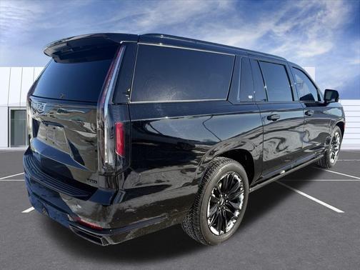 2022 Cadillac Escalade ESV Sport Platinum