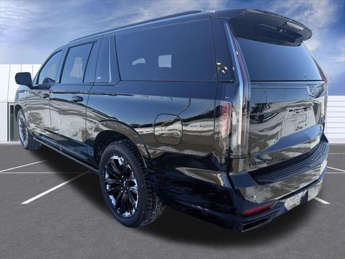 2022 Cadillac Escalade ESV Sport Platinum