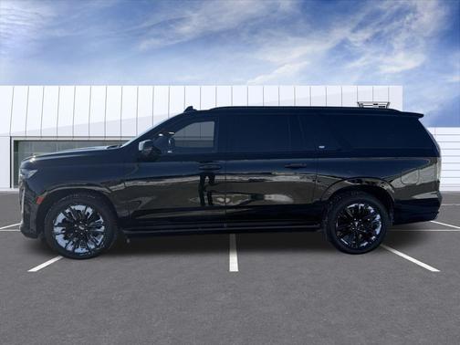 2022 Cadillac Escalade ESV Sport Platinum