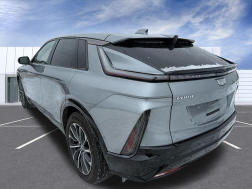 2024 Cadillac LYRIQ Sport