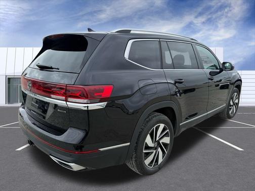 2025 Volkswagen Atlas 2.0T SEL