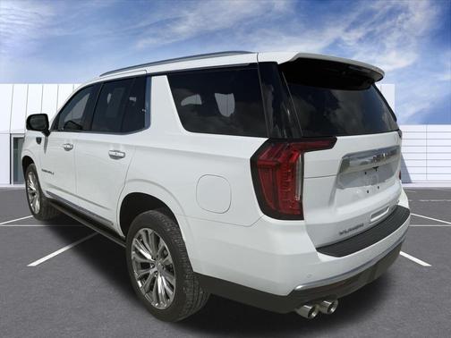 Summit White 2022 GMC Yukon Denali