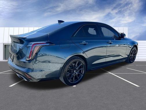 2021 Cadillac CT4 Sport