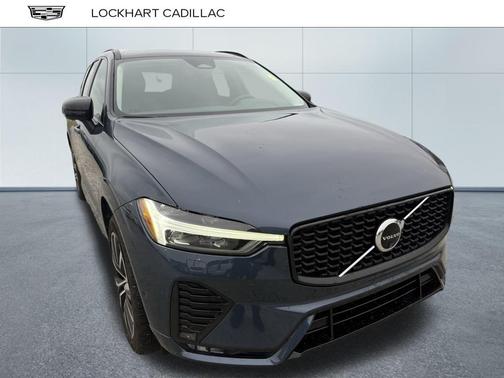 2024 Volvo XC60 B5 Plus Dark Theme
