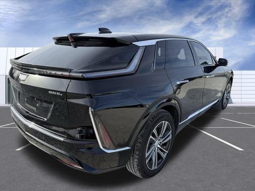 2025 Cadillac LYRIQ Luxury