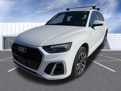 2024 Audi Q5 45 S line quattro Premium