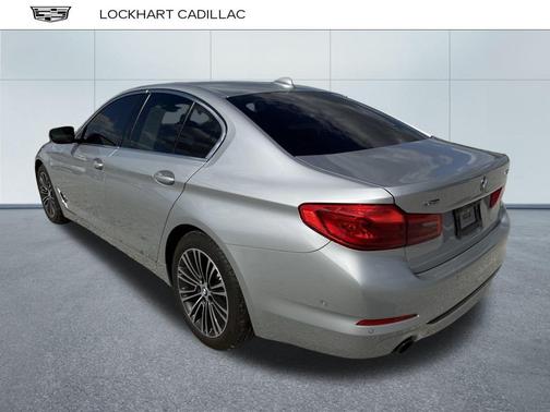 2019 BMW 530 i xDrive