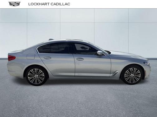 2019 BMW 530 i xDrive